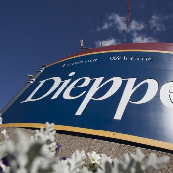 Welcome sign to Dieppe