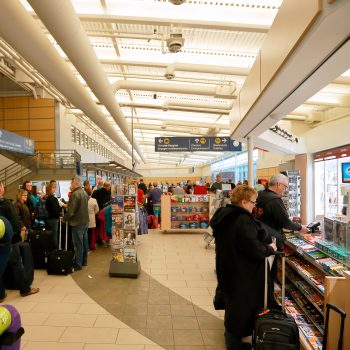 Retail space inside the terminal